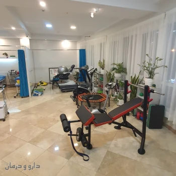 خانم دکتر غزال هاشمی زنوز